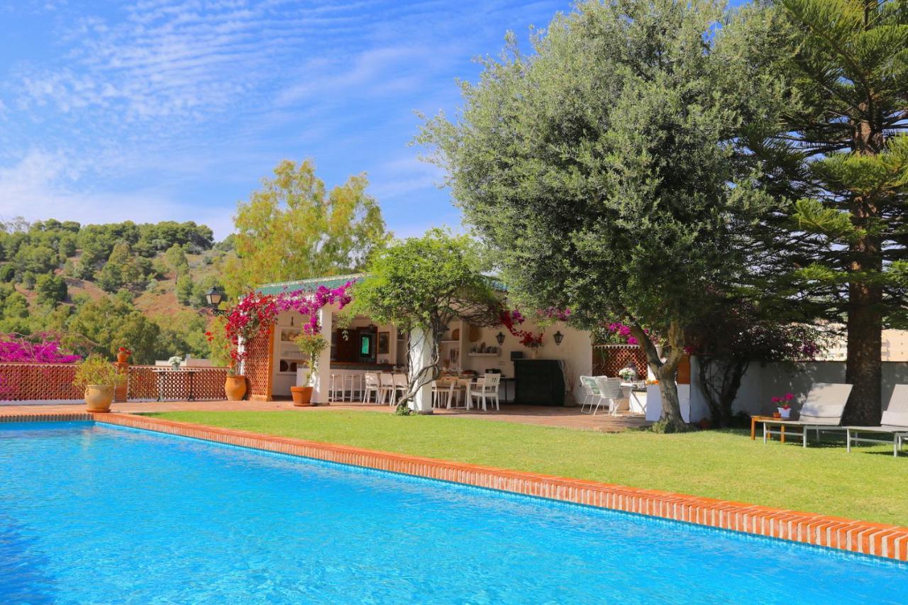 Villa Clavero Two Premium Apt Малага Экстерьер фото