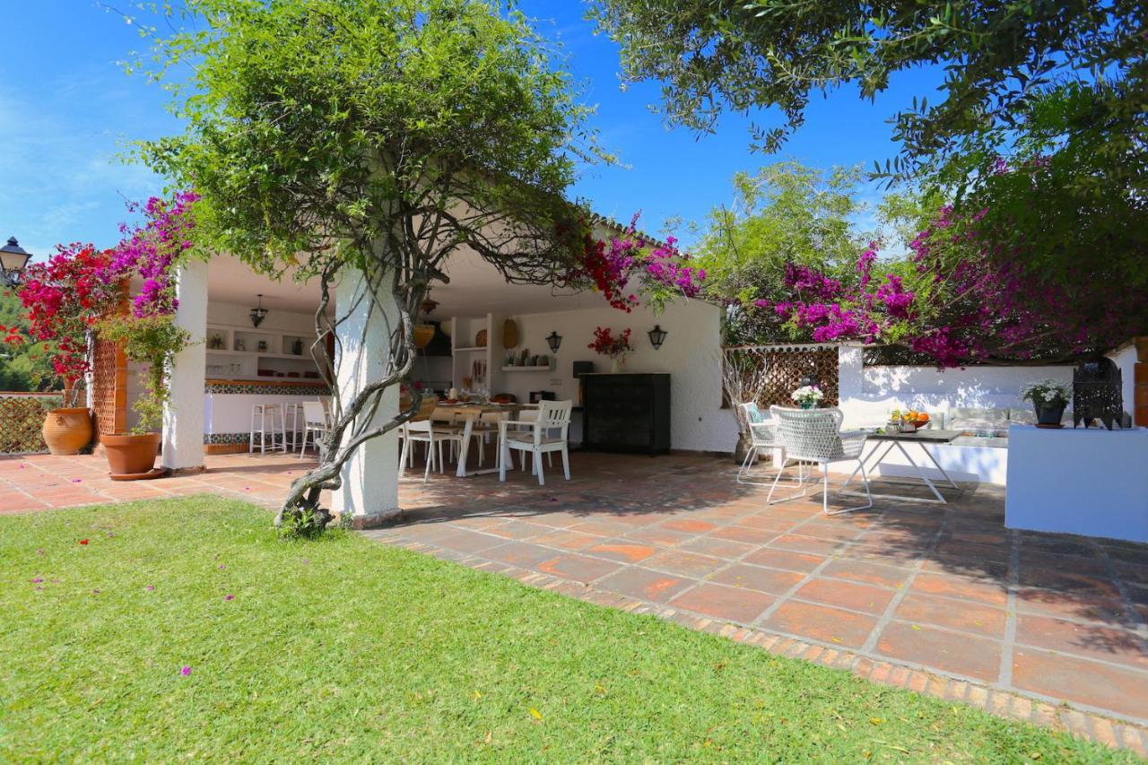 Villa Clavero Two Premium Apt Малага Экстерьер фото
