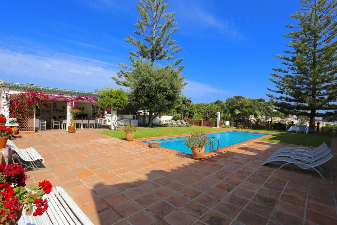 Villa Clavero Two Premium Apt Малага Экстерьер фото